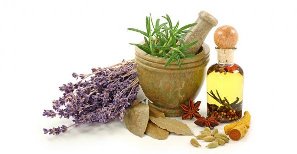 کارخانه تولید عرقیات سنتی