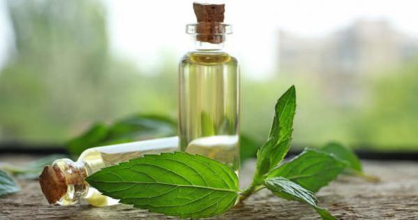 درمان حالت تهوع با مصرف عرق نعنا